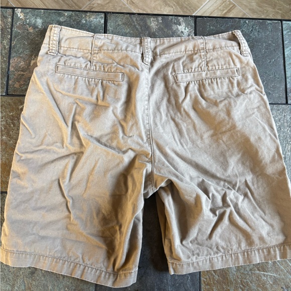 Old Navy Lived in Straight Men’s Short - Picture 3 of 4